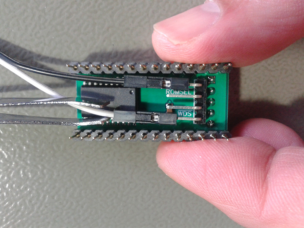 128KB-wires.jpg